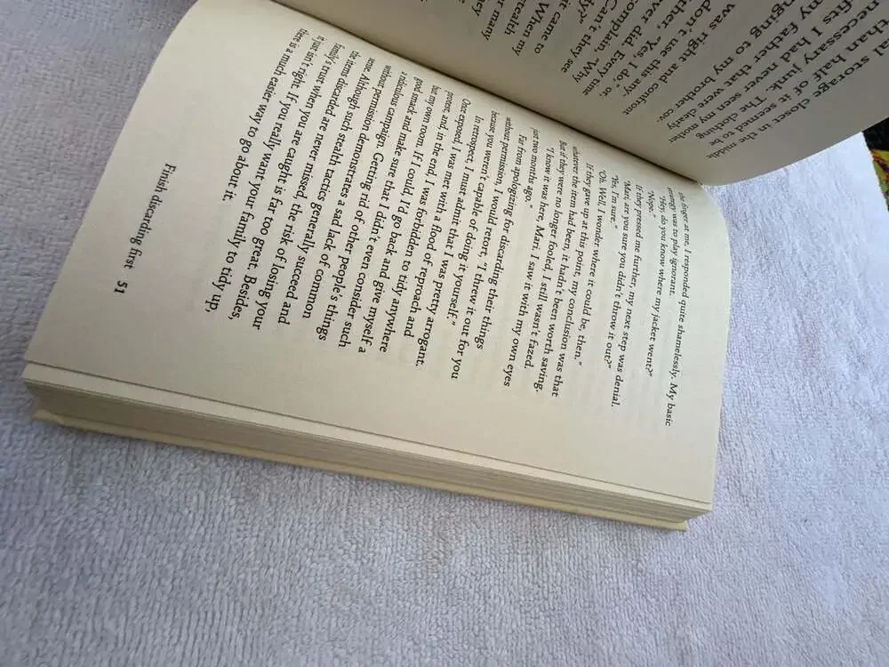 The Life-Changing Magic of Tidying Up: The Japanese Art of Decluttering and Orga